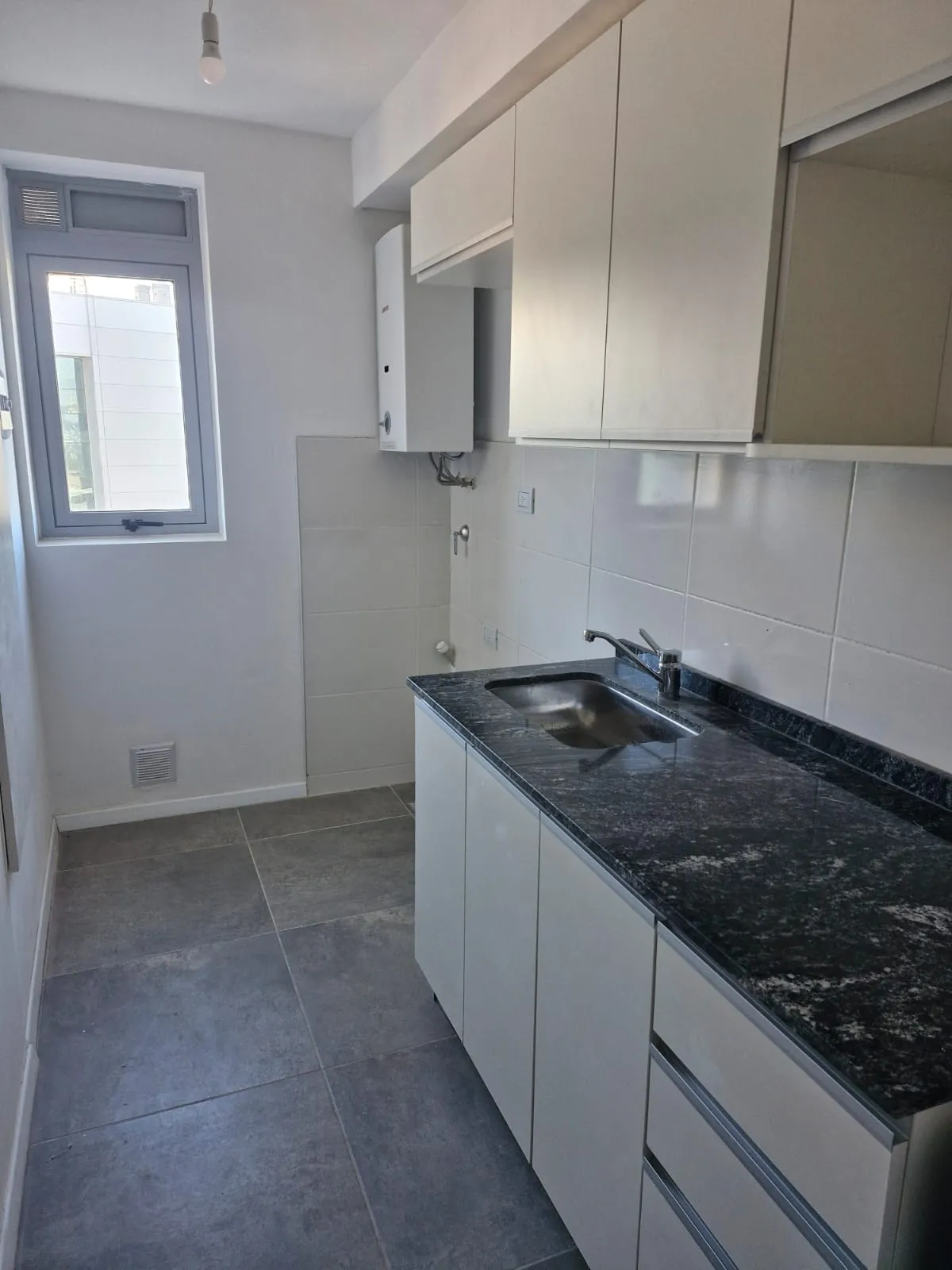 ALQUILER DEPTO 1 DORMITORIO CIUDAD GAMA TORRE 2