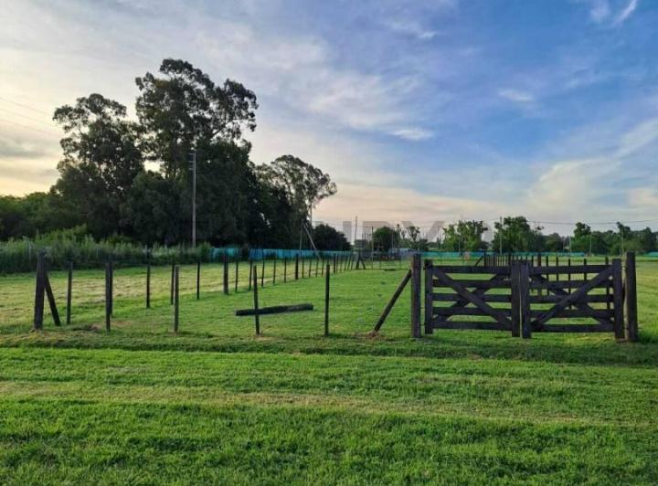 Terreno · 400m²