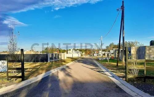 Terreno · 600m²
