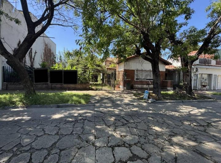 Terreno · 400m²