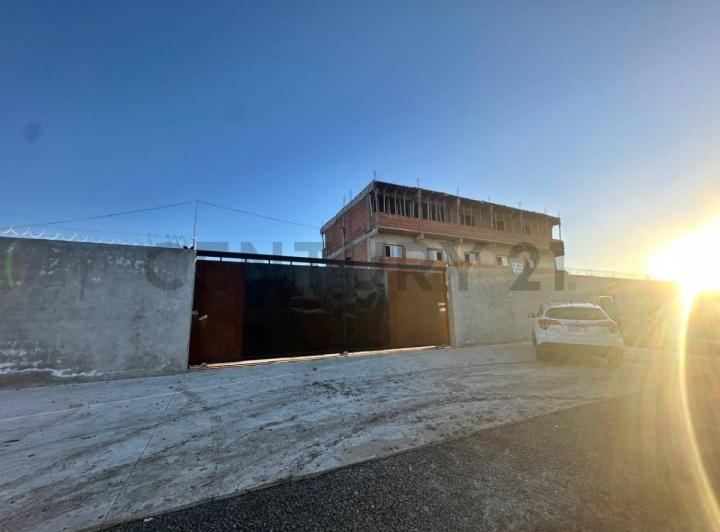 Terreno · 2617m² · 4 Ambientes