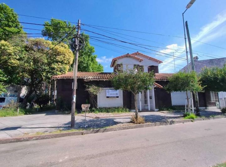 Terreno · 180m²