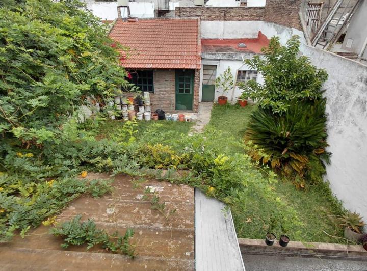 Terreno · 214m²