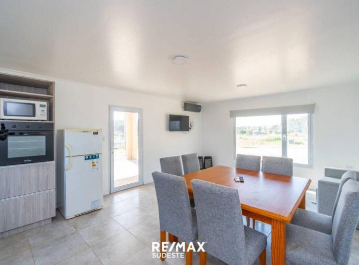 Casa · 95m² · 3 Ambientes · 1 Cochera