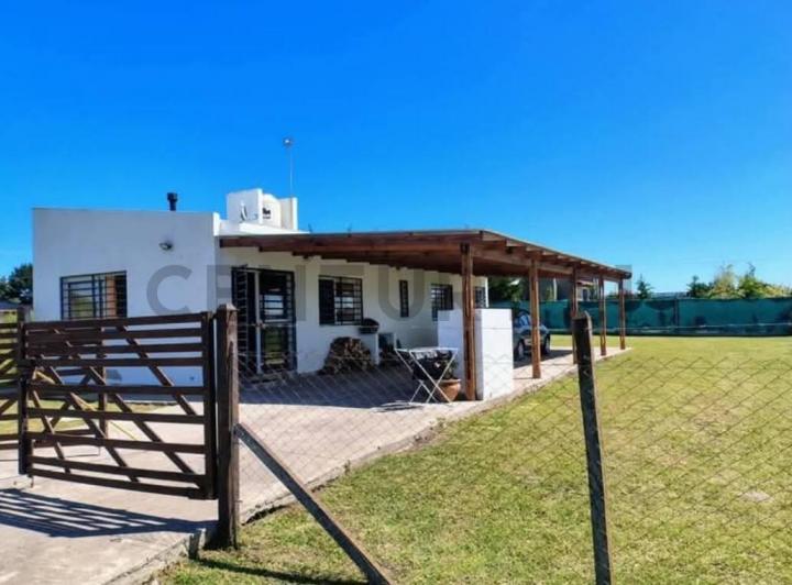 Casa · 70m² · 3 Ambientes · 2 Cocheras