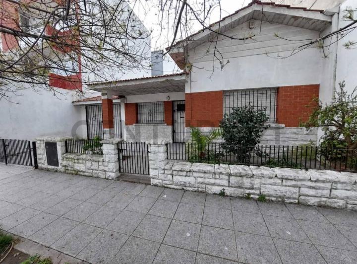 Casa · 124m² · 3 Ambientes · 1 Cochera