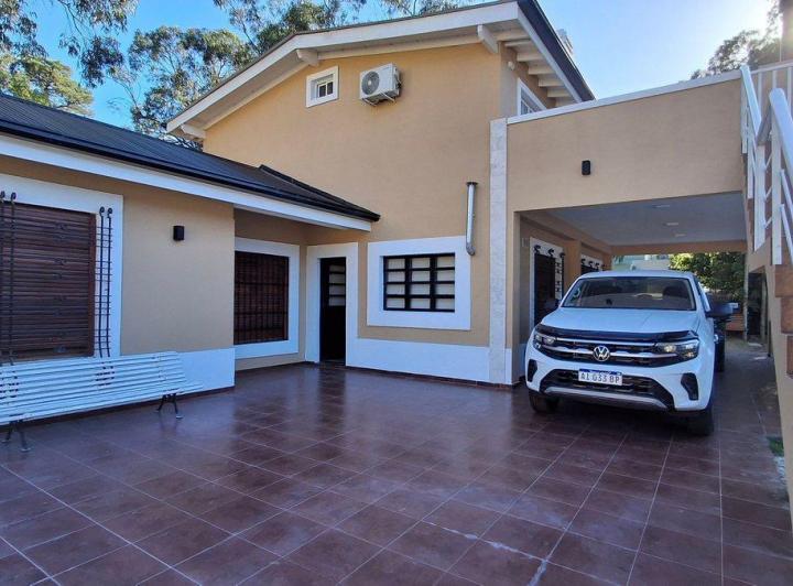 Casa · 280m² · 3 Ambientes