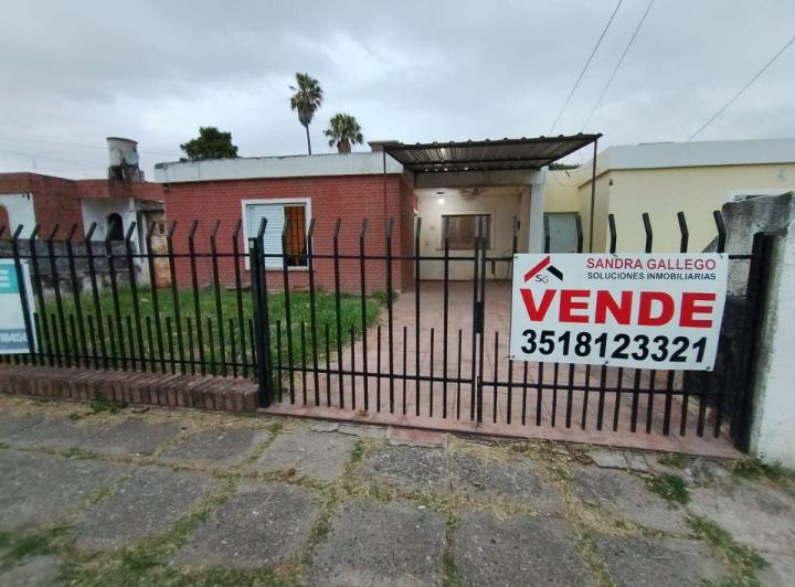 Casa · 103m² · 6 Ambientes · 1 Cochera