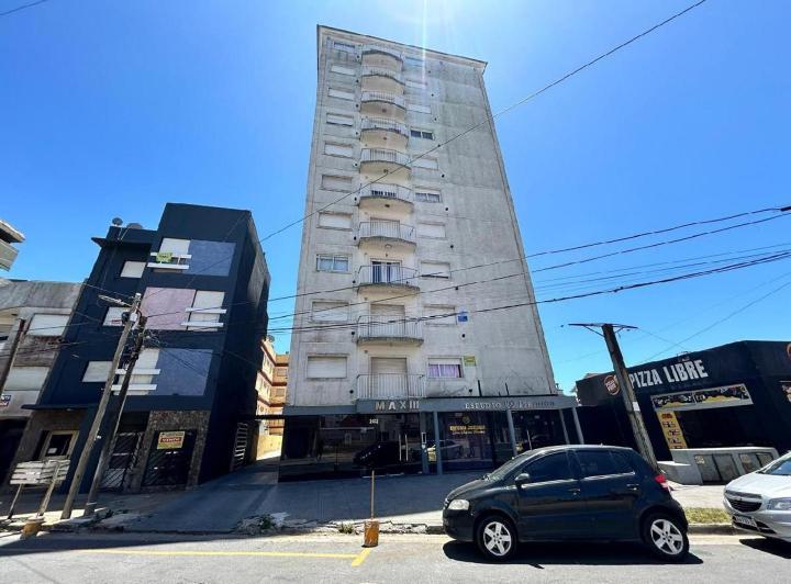 Departamento · 49m² · 3 Ambientes · 1 Cochera