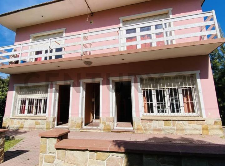 Departamento · 250m² · 10 Ambientes · 2 Cocheras