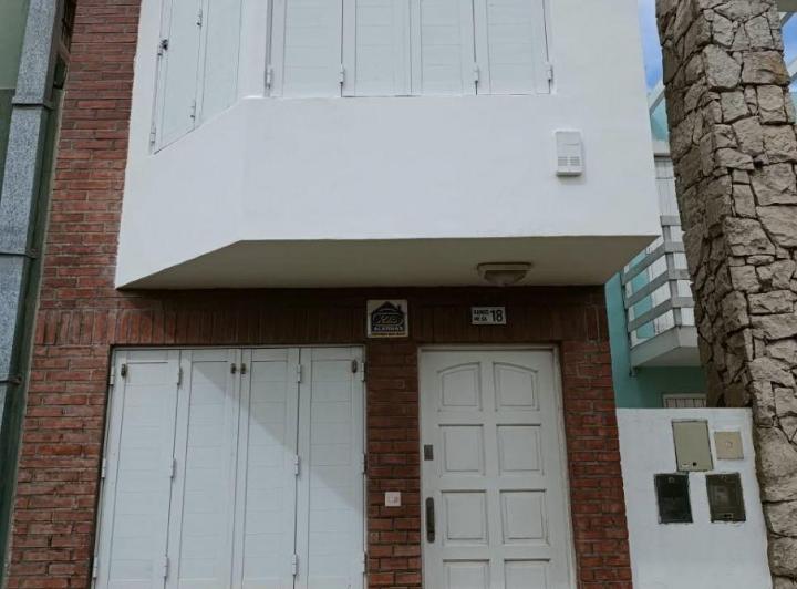 PH · 68m² · 3 Ambientes · 1 Cochera