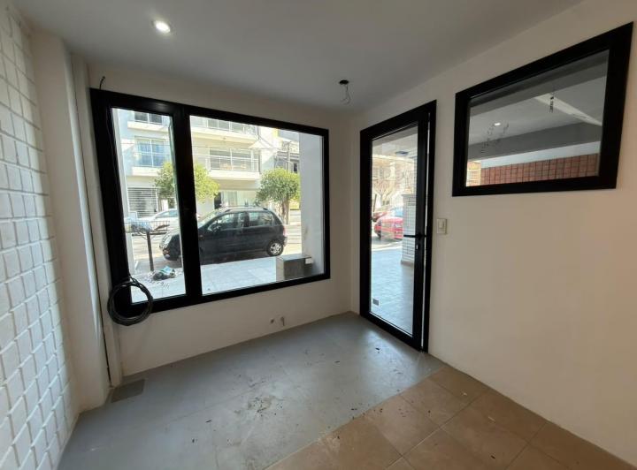 Local comercial · 50m² · 2 Ambientes