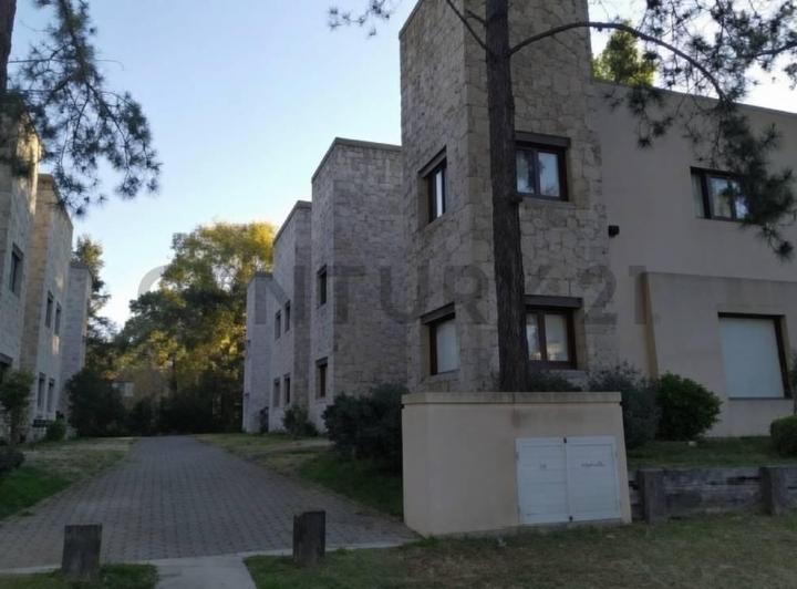 Departamento · 40m² · 2 Ambientes · 1 Cochera