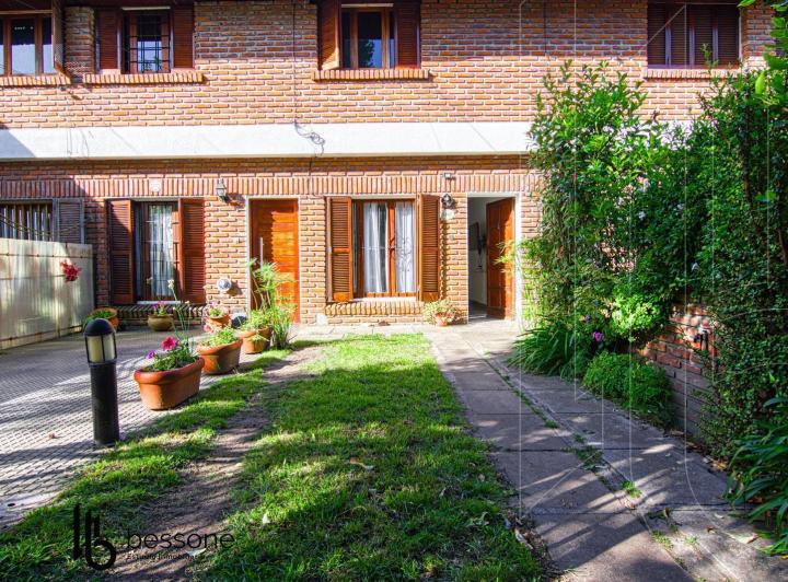 PH · 81m² · 3 Ambientes · 1 Cochera