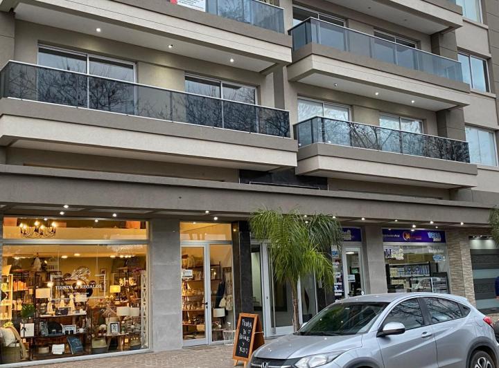 Departamento · 85m² · 3 Ambientes · 1 Cochera