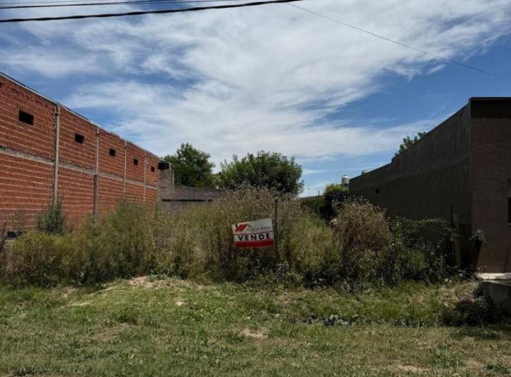 Terreno · 341m²