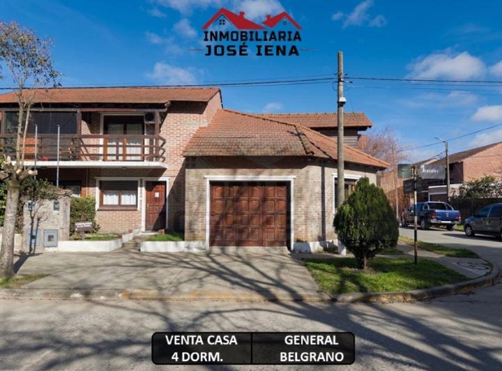 Casa · 191m² · 6 Ambientes · 2 Cocheras