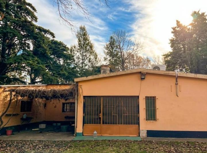 Quinta vacacional · 130m² · 3 Ambientes · 1 Cochera