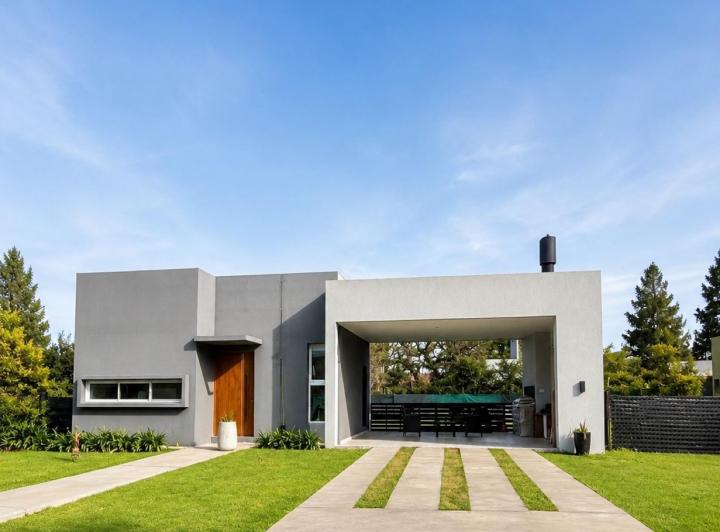 Casa · 121m² · 2 Dormitorios · 2 Cocheras