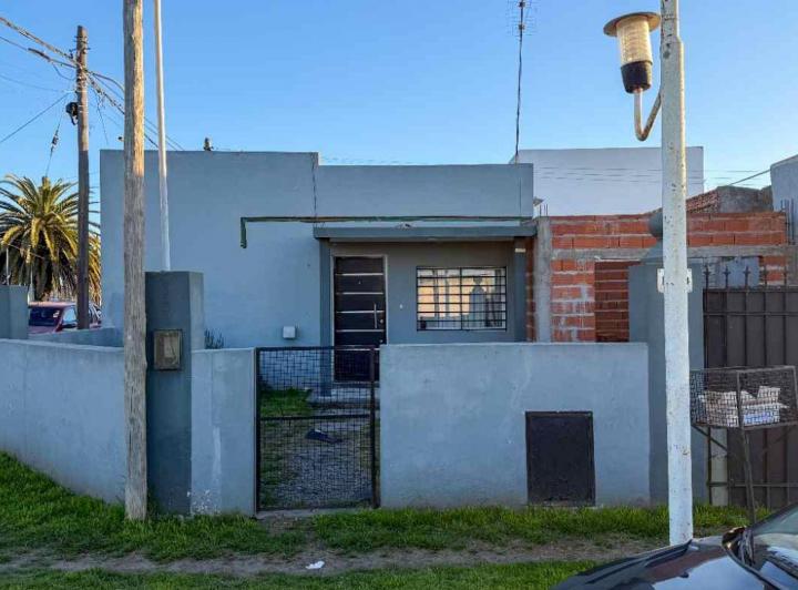 Casa · 70m² · 4 Ambientes · 1 Cochera