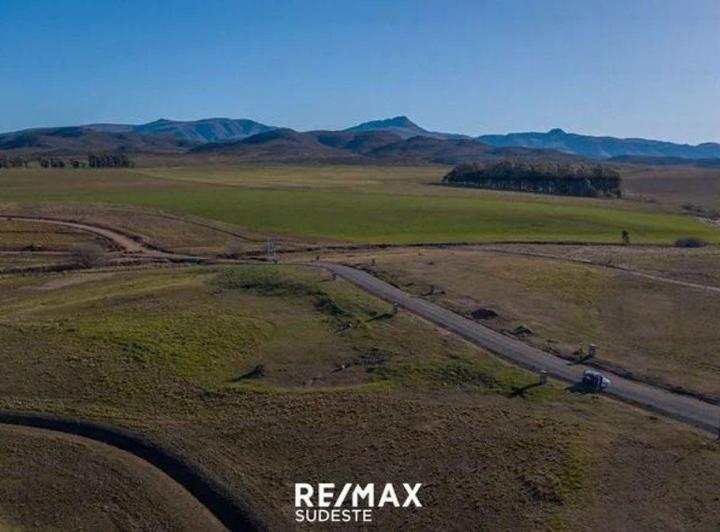 Terreno · 850m²