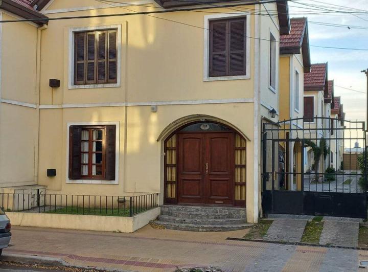 Departamento · 95m² · 4 Ambientes · 1 Cochera