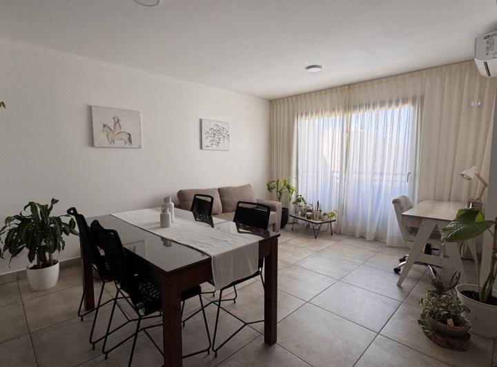 Departamento · 50m² · 2 Ambientes · 1 Cochera