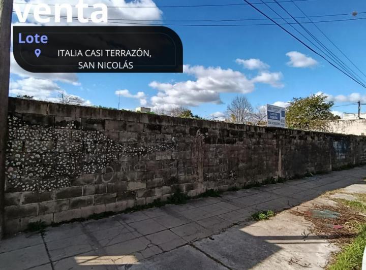 Terreno · 400m²