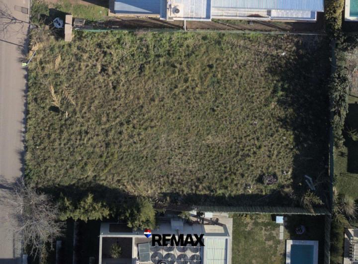 Terreno · 668m²
