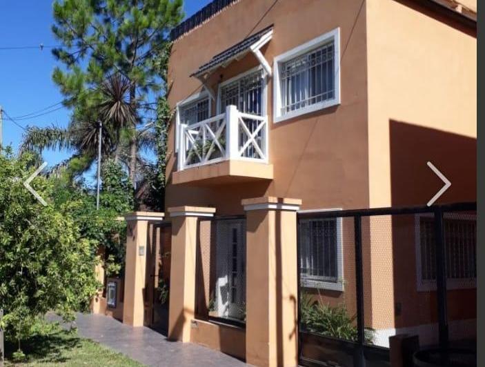 Casa · 190m² · 5 Ambientes