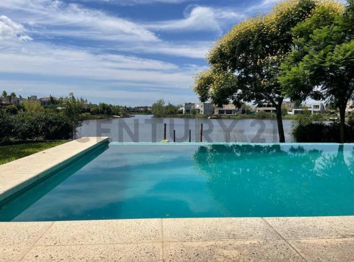 Casa · 490m² · 9 Ambientes