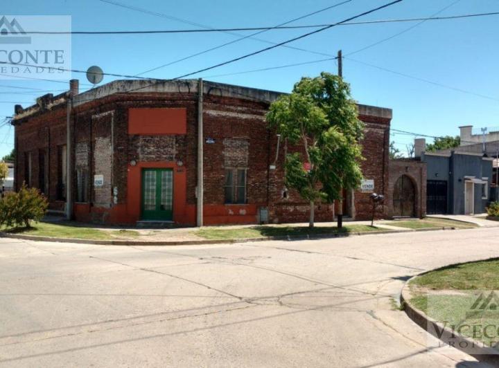 Casa · 128m² · 7 Ambientes · 1 Cochera