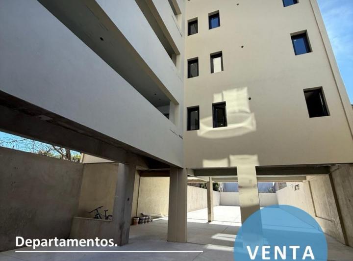 Departamento · 82m² · 4 Ambientes · 2 Cocheras