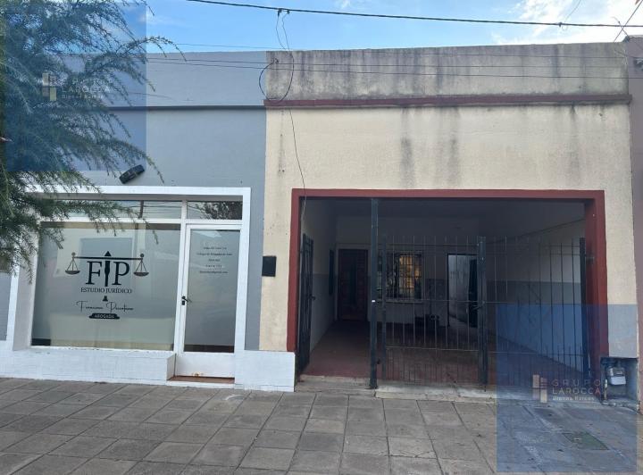 Casa · 115m² · 4 Ambientes · 2 Cocheras