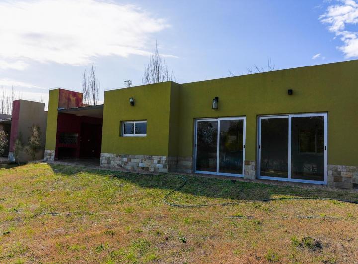 Casa · 89m² · 1 Ambiente · 1 Cochera