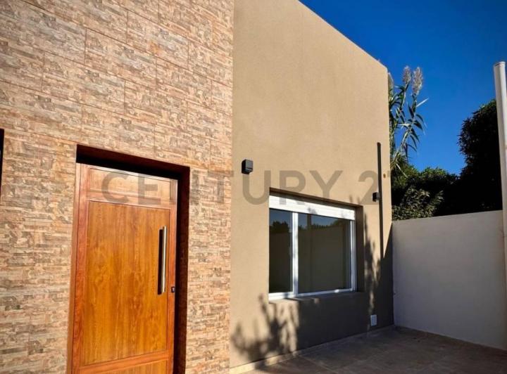 Departamento · 60m² · 4 Ambientes · 1 Cochera