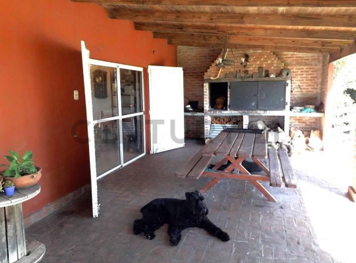 Casa · 100m² · 3 Ambientes · 2 Cocheras