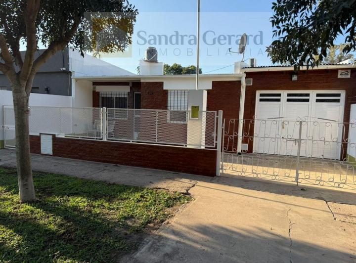 Casa · 184m² · 3 Ambientes · 1 Cochera