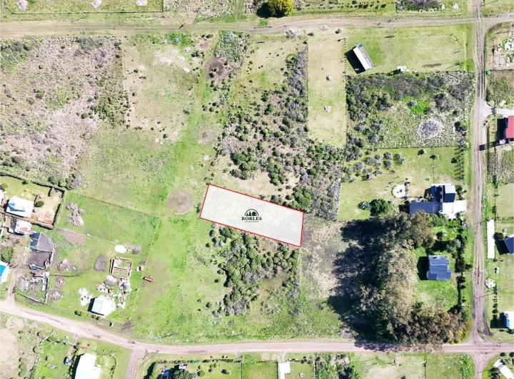 Terreno · 980m²