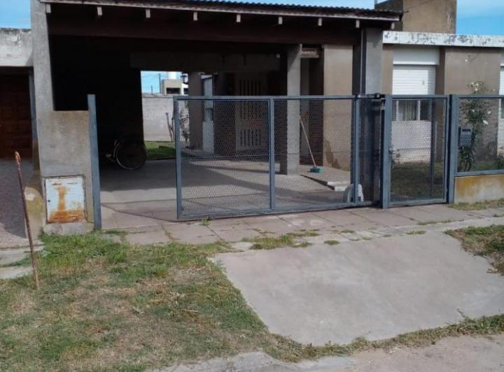 Casa · 65m² · 3 Ambientes · 1 Cochera
