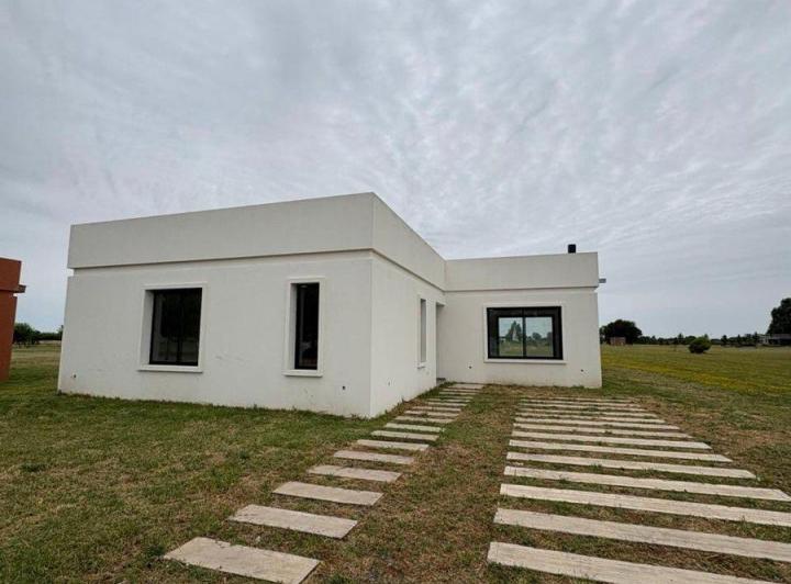 Casa · 110m² · 3 Ambientes