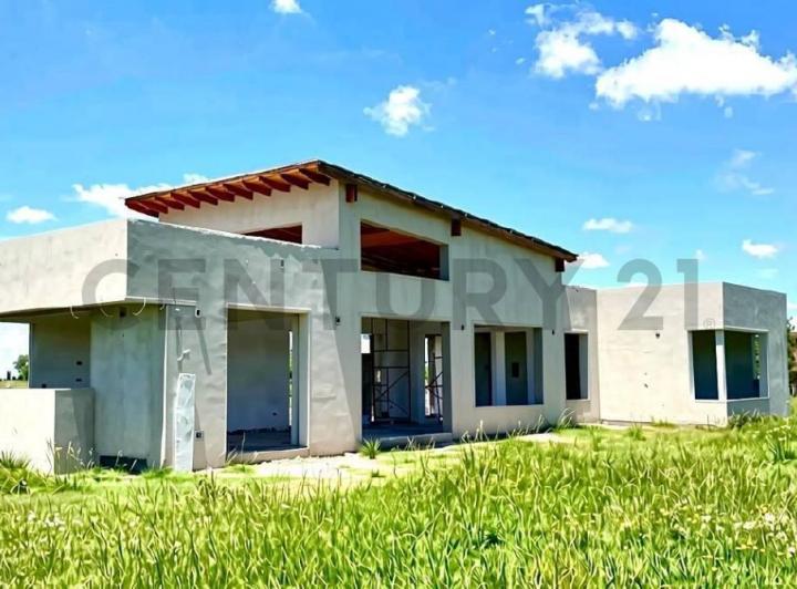 Terreno · 100m² · 3 Ambientes