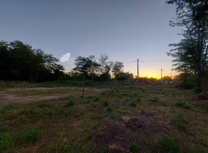 Terreno · 621m²