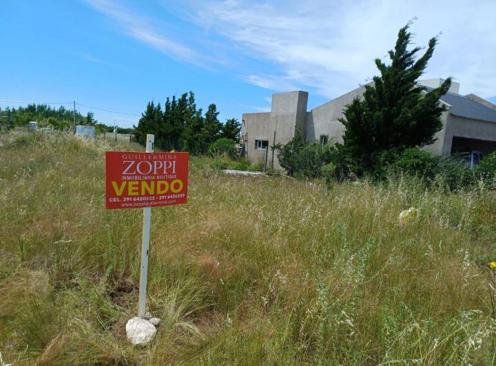 Terreno · 850m²