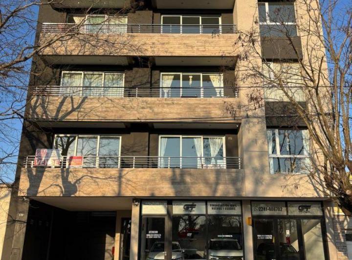 Departamento · 80m² · 3 Ambientes