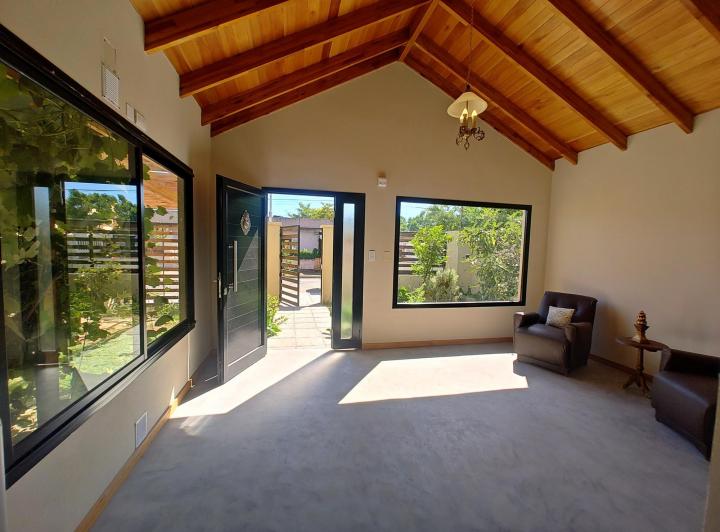 Casa · 120m² · 2 Dormitorios · 1 Cochera
