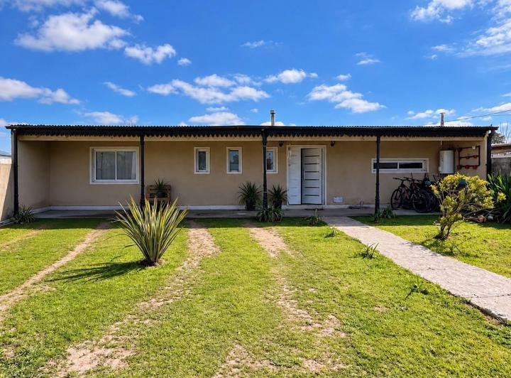 Casa · 135m² · 4 Ambientes · 1 Cochera