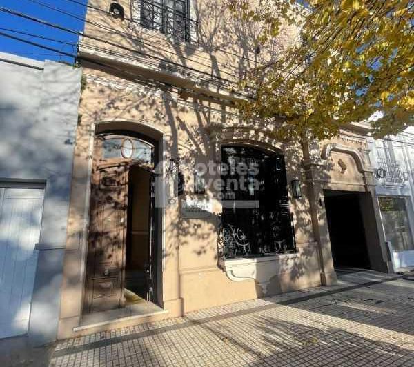 Hotel · 400m² · 7 Dormitorios