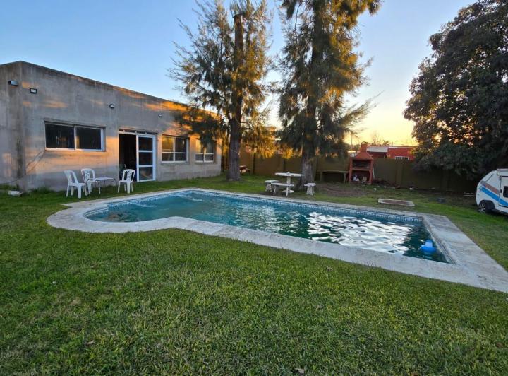 Quinta vacacional · 110m² · 4 Ambientes · 1 Cochera