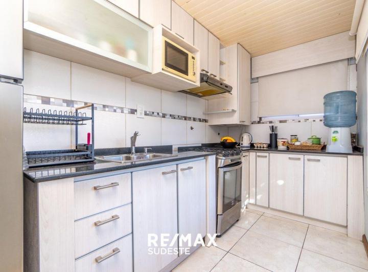 Casa · 174m² · 3 Ambientes · 1 Cochera